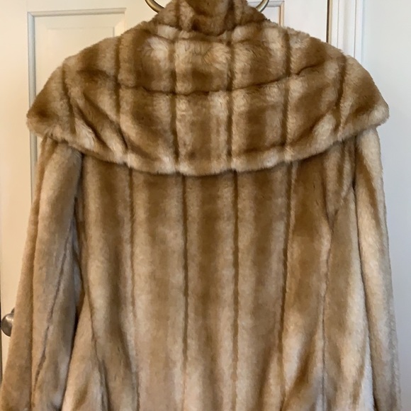 Faux Fur Coat - Picture 2 of 10